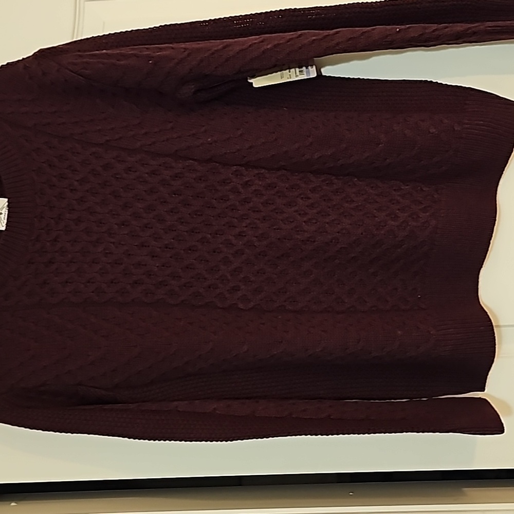 ST.JOHNS BAY LADIES SWEATER